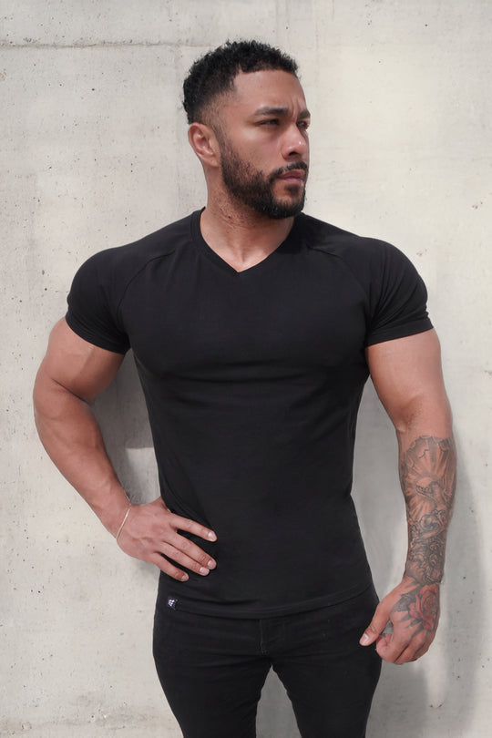 V Neck Muscle-Fit T-Shirt - Black